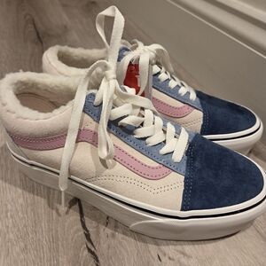 Vans Women's Sneakers in Blue, Pink, and Cream